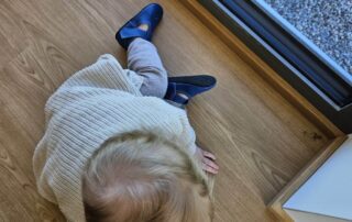 Omaking lastesussid Mutsu – Sinine