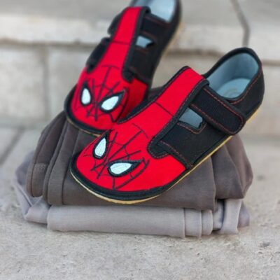 Raweks Zuzia barefoot sisejalatsid - Spiderman