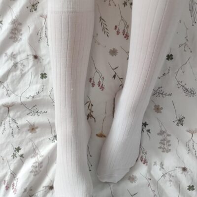 Vegateksa õhukesed 85% meriinovillased sokid White